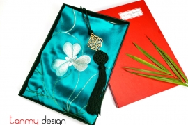 Silk scarf hand-embroidered with phoenix flower 35*200 cm